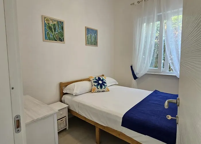 Dafne * Forio di Ischia