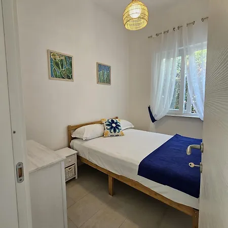 Dafne * Forio di Ischia